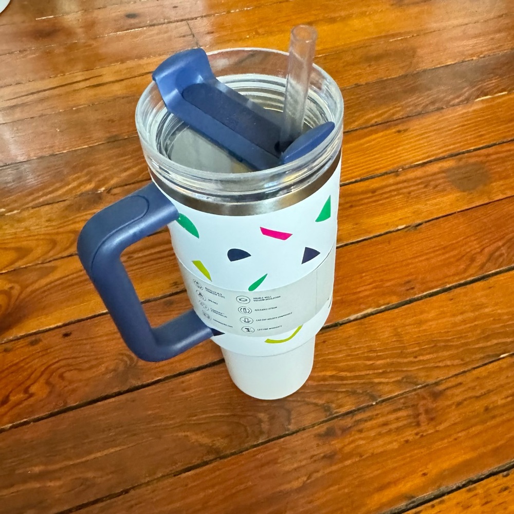 STANLEY 40oz Quencher H2.0 FlowState Tumbler Geo Shapes Target Exclusive NWT - Picture 7 of 10